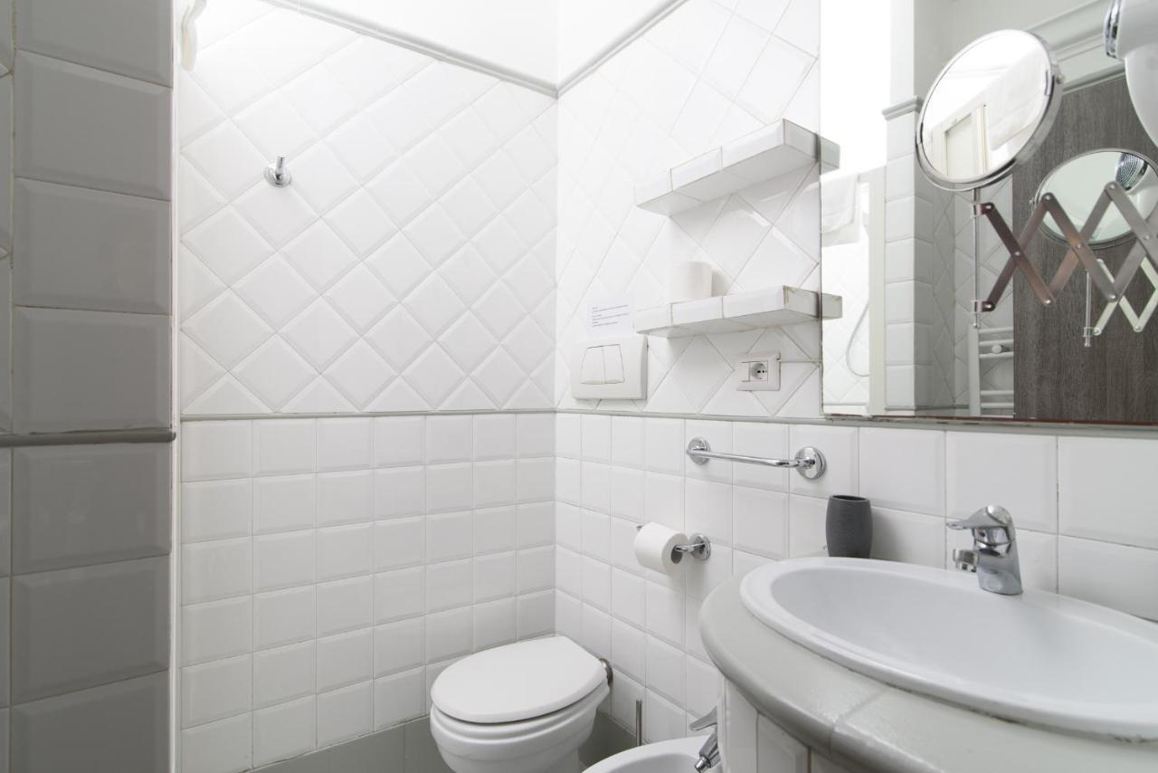 White Caesar Guesthouse Rome Bagian luar foto