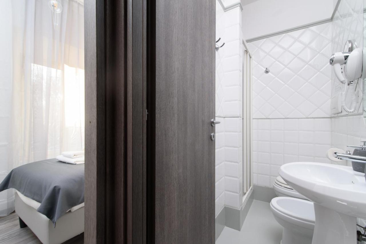 White Caesar Guesthouse Rome Bagian luar foto